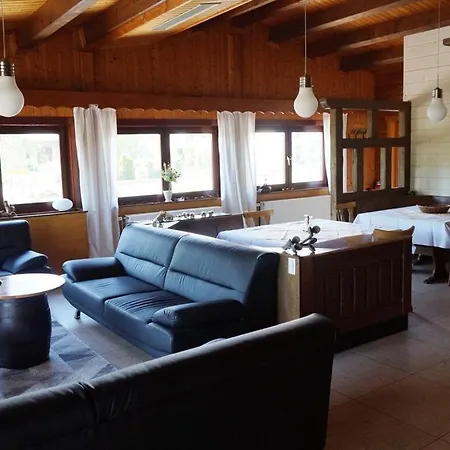 Log Cabin Апартаменты Altwildungen